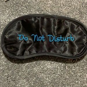 Do not disturb sleep mask